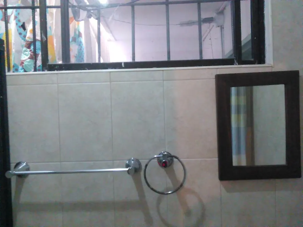 Habita Estudios Laureles Medellin 0*,
